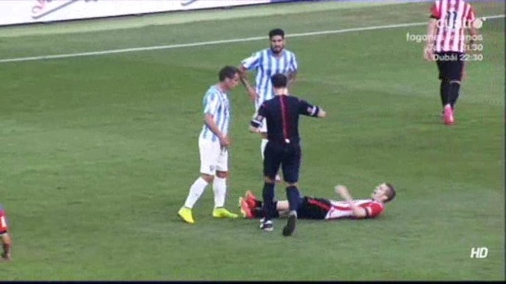 Escándalo de Mateu Lahoz en el debut liguero del Málaga - Athletic
