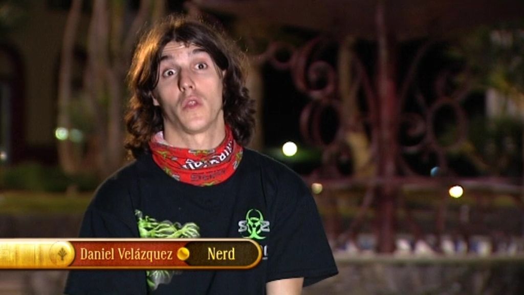 Daniel: "Los aposentos tienen medidas de escape para un posible ataque zombi"