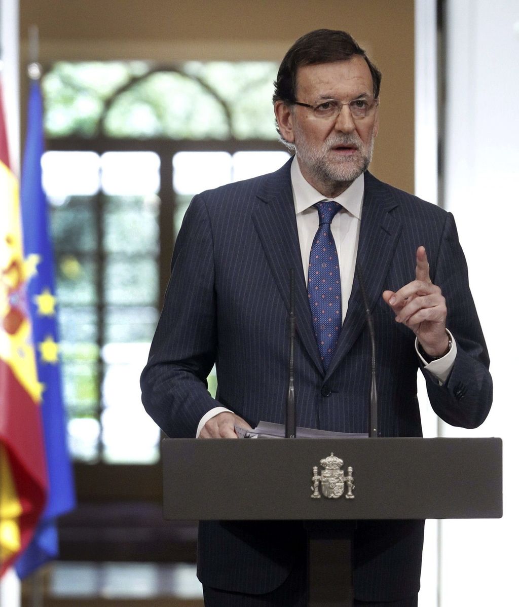 Rajoy presume de recuperación económica y repite lo mismo sobre el diálogo con Mas