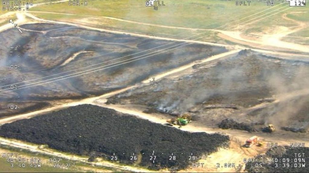 Primeras imágenes del interior del vertedero de Seseña tras el incendio