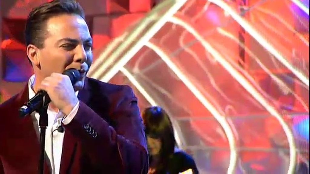 Cristian Castro canta 'Así era ella'
