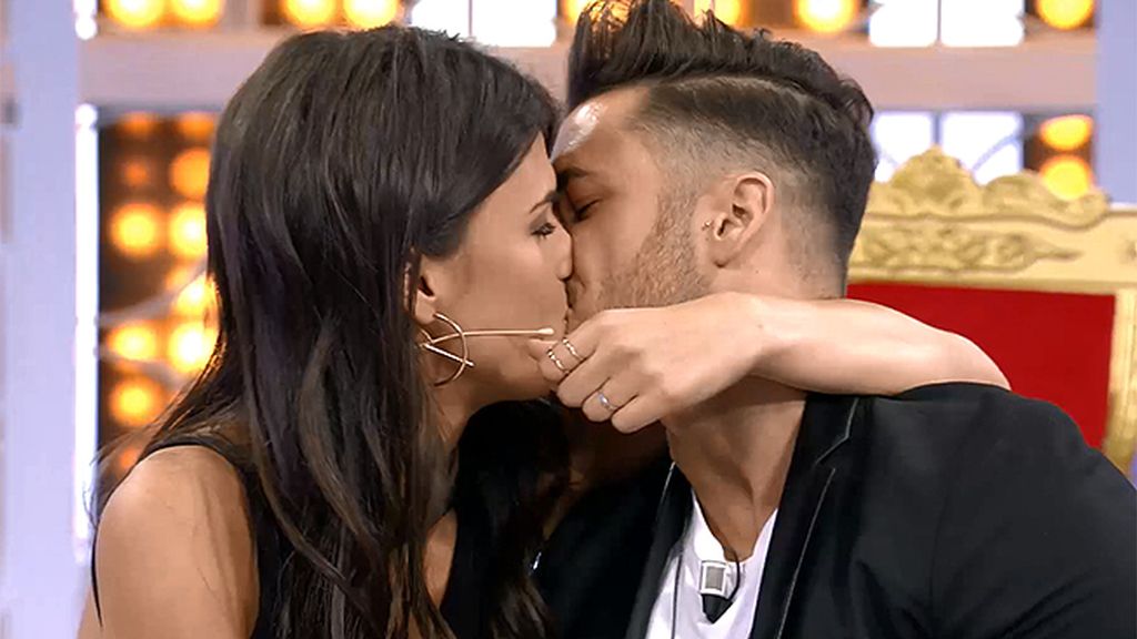 Sofía: “Amor significa que cuando he amanecido con Hugo he sentido que es el hombre de mi vida”