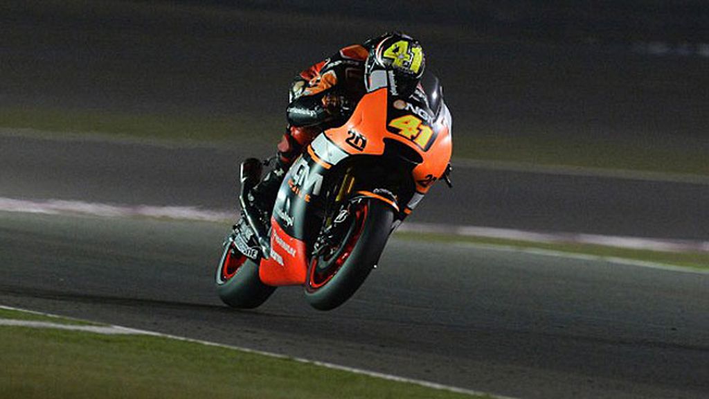 Aleix Espargaró, el más rápido en los terceros libres de Qatar