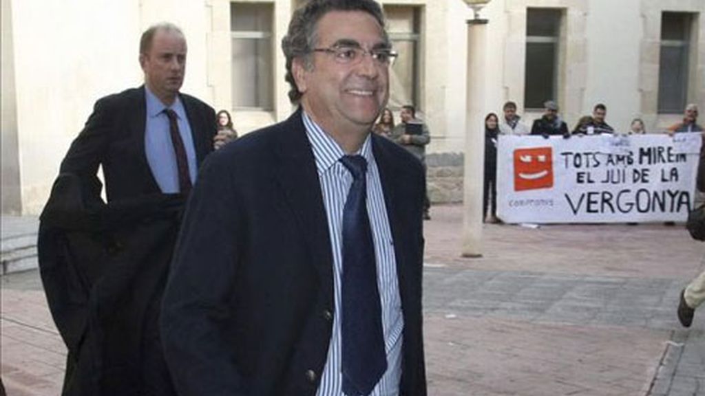 Así elegía Enrique Ortiz los regalos para los altos cargos del PP en Alicante