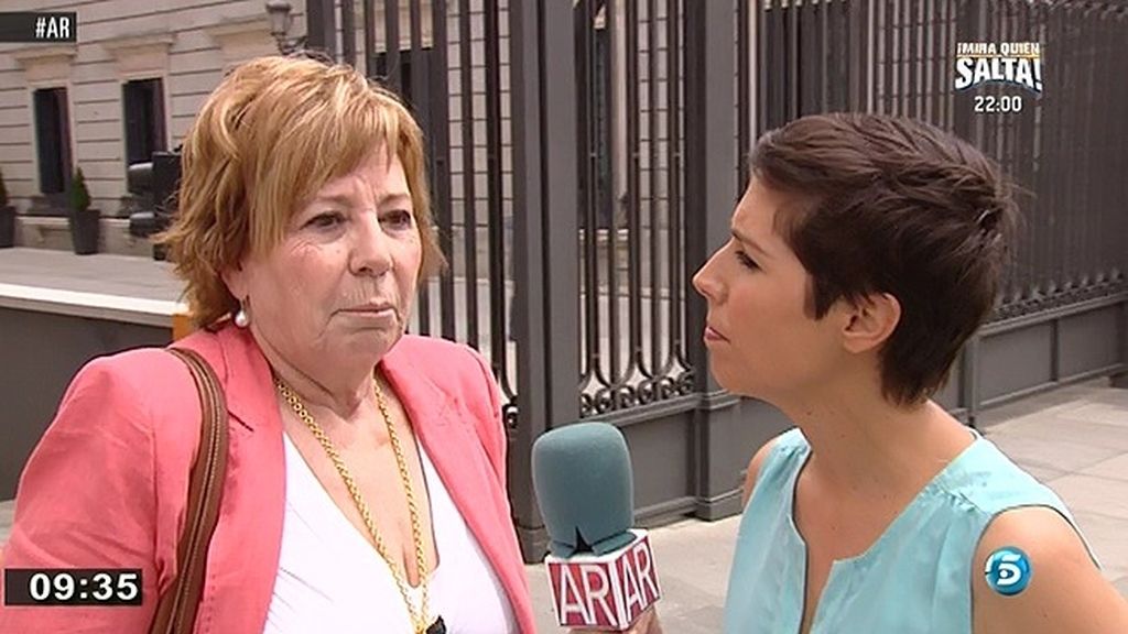 Celia Villalobos apoya a Magdalena Álvarez: "Culpar a una ministra de lo que hace un funcionario me parece excesivo"