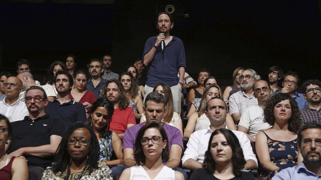 Iglesias presenta en público su lista para las primarias abiertas de Podemos