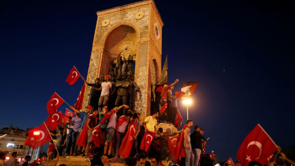La movilización en la calle de la ciudadanía turca, vital para el fallido golpe de Estado