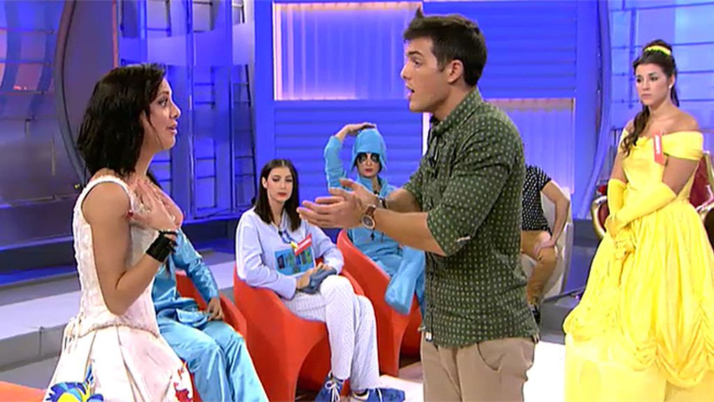 Carol se rompe al ser expulsada por Lukas