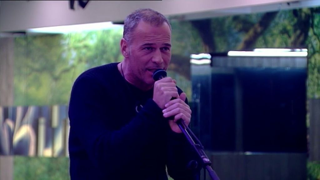 Carlos Lozano 'regresa' a 'OT' para presentar la fiesta del Karaoke en 'GH VIP'