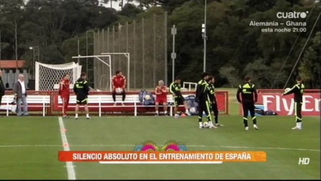 La Roja recupera ánimos en el penúltimo entrenamiento