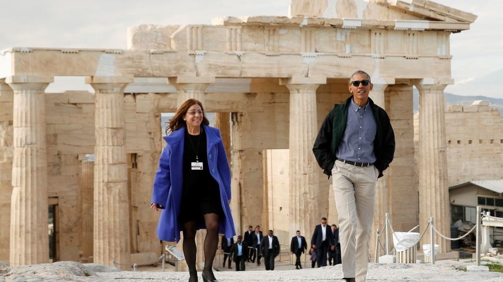 El viaje más simbólico: el paseo de Obama entre las ruinas de la democracia