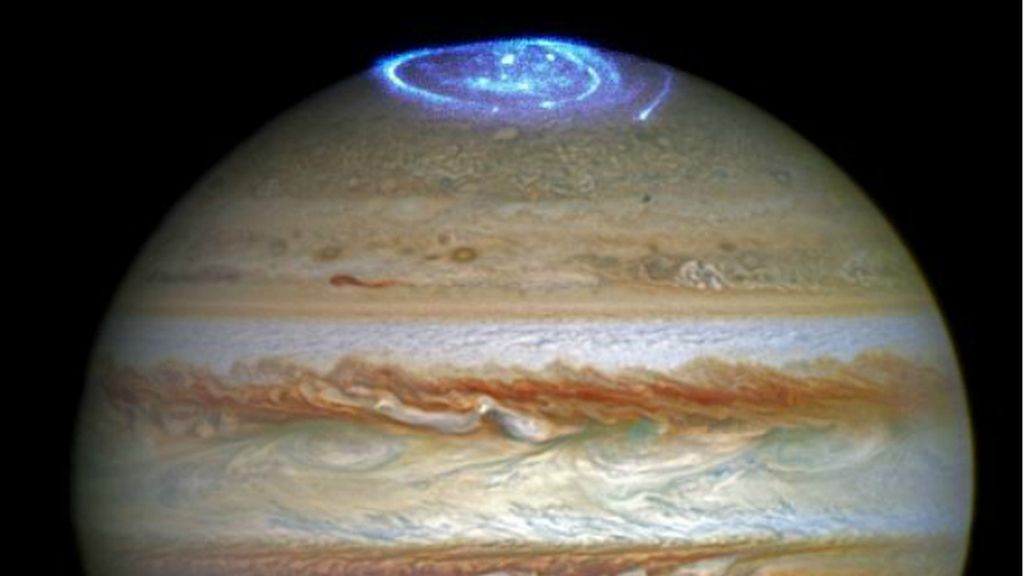 La NASA capta la aurora boreal de Júpiter