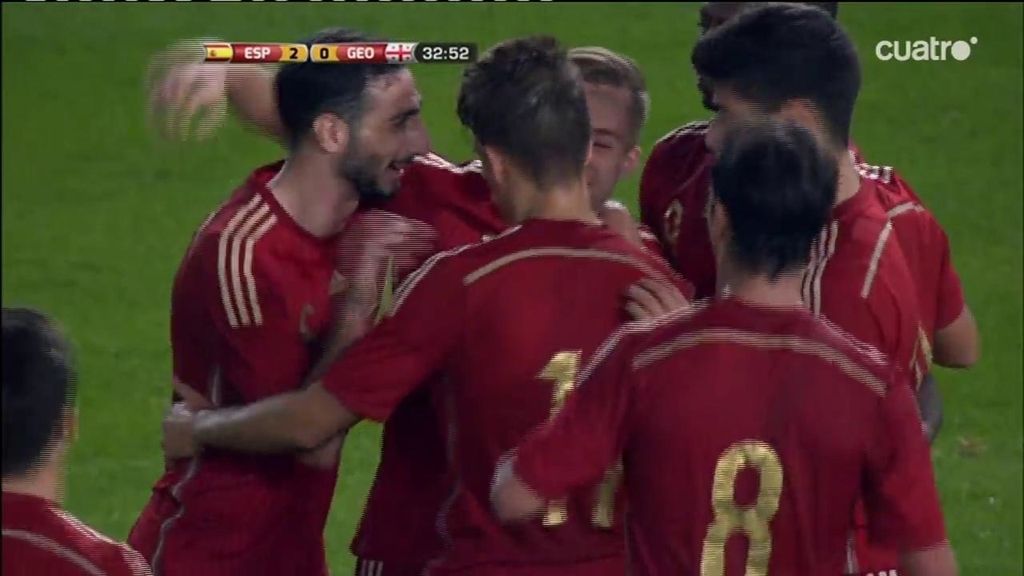 ¡Golazo de Deloufeu de falta que deja al portero de Georgia como una estatua!