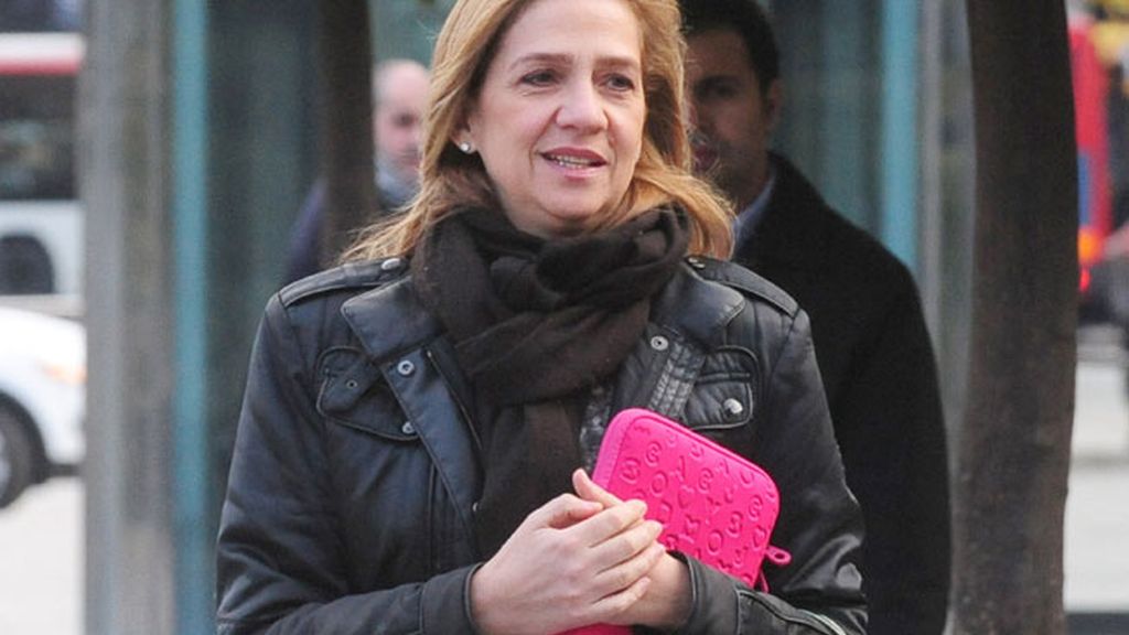 La infanta Cristina, abandonada por la Casa Real