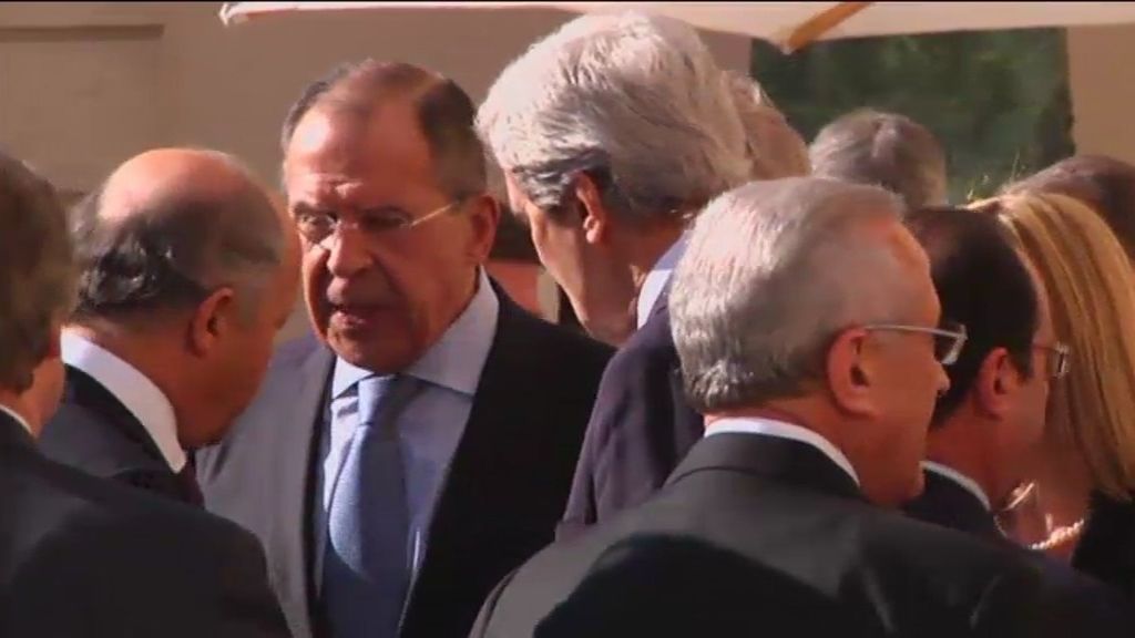 Cumbre en París entre Kerry y Lavrov sobre el futuro de Ucrania