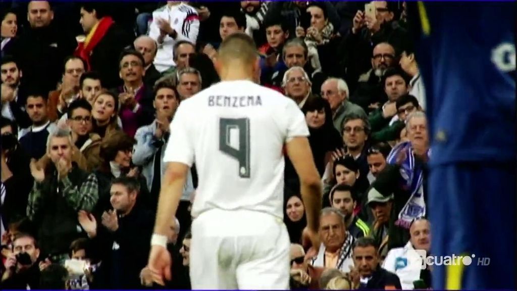 Benzema se olvida de todos sus problemas en el campo y el Bernabéu le ovaciona