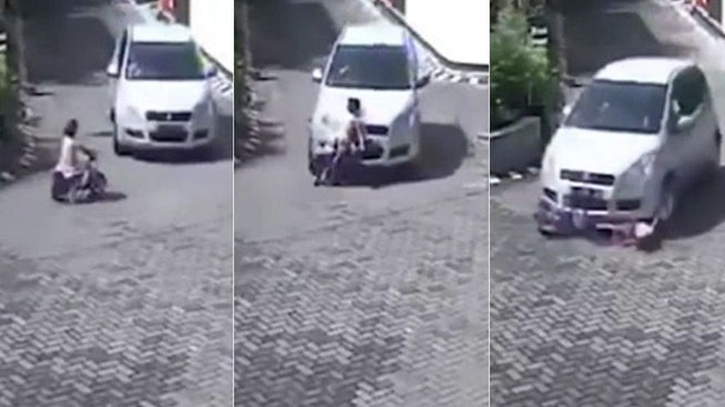 Una niña sobrevive milagrosamente al espeluznante atropello de un coche