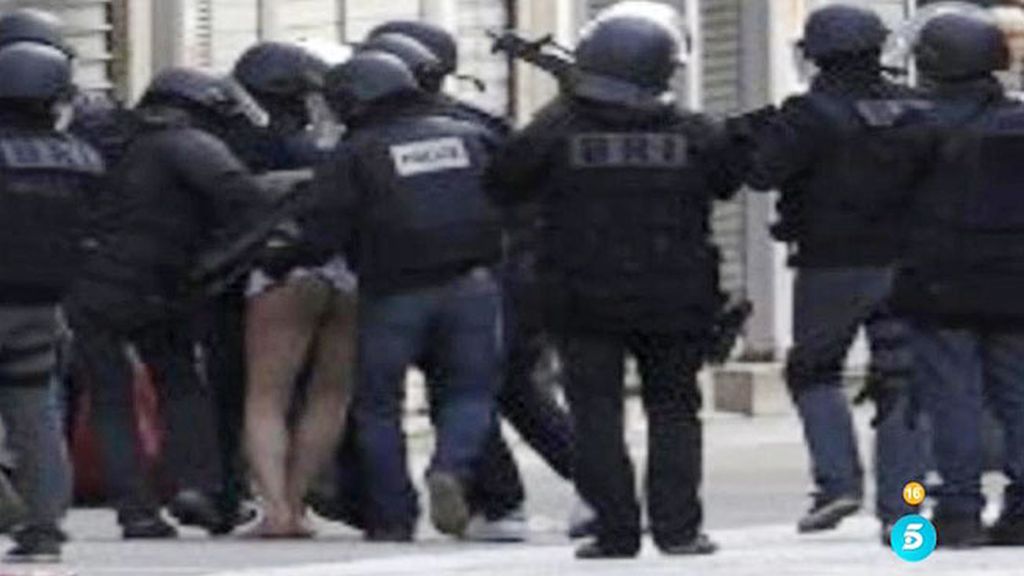 Así ha sido la detención de uno de los terroristas atrincherado en Saint - Denis