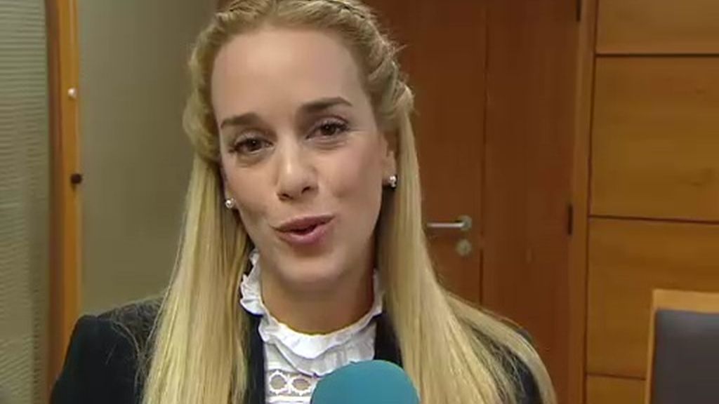 Lilian Tintori: "Toda Venezuela está presa de sus derechos"