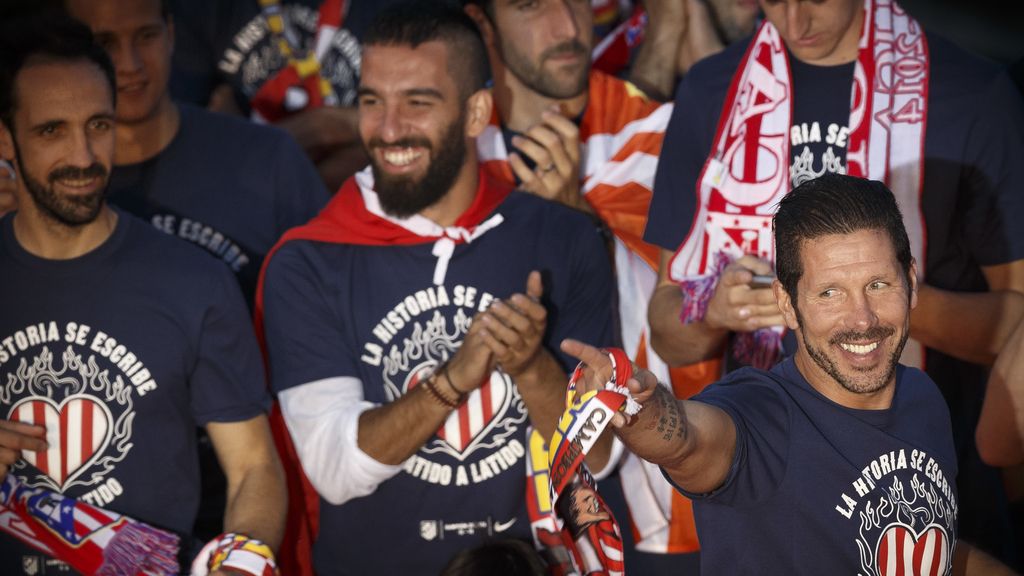 Así fue la fiesta colchonera: de la llegada al Calderón a los bailes de Arda Turan