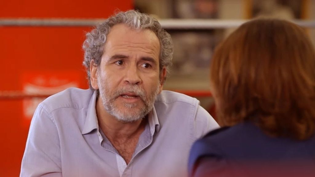 Willy Toledo: "El vídeo del atentado de París es más falso que una peseta de madera"