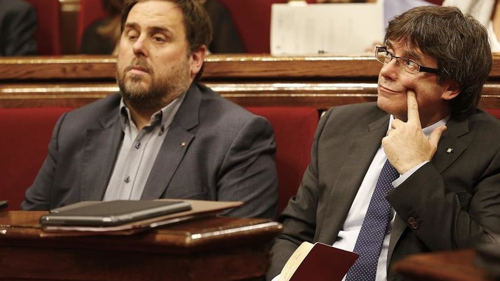 El Parlament aprueba el plan de desconexión de España