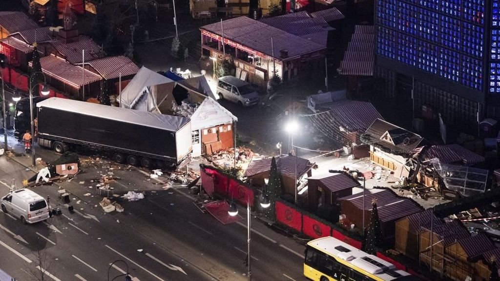 Así fue el ataque terrorista en el mercadillo navideño de Berlín