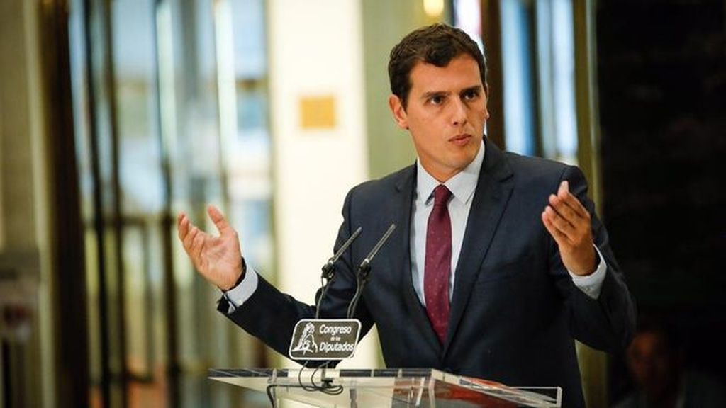 Rivera anuncia que Rajoy acepta sus condiciones y pondrá fecha a la investidura