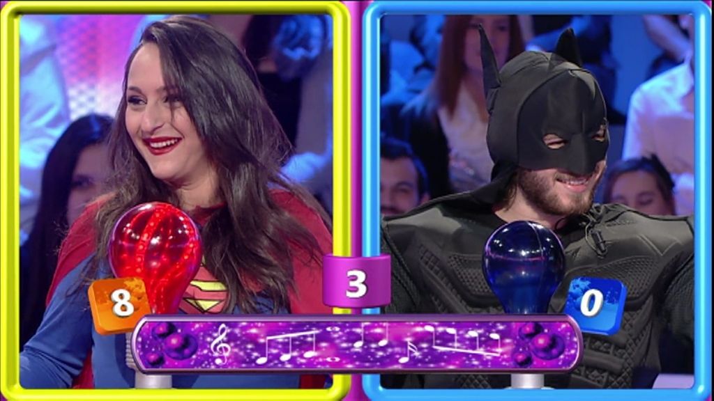 A 'Súper Pepa Rus' se le atraganta una canción de Raffaella Carrà