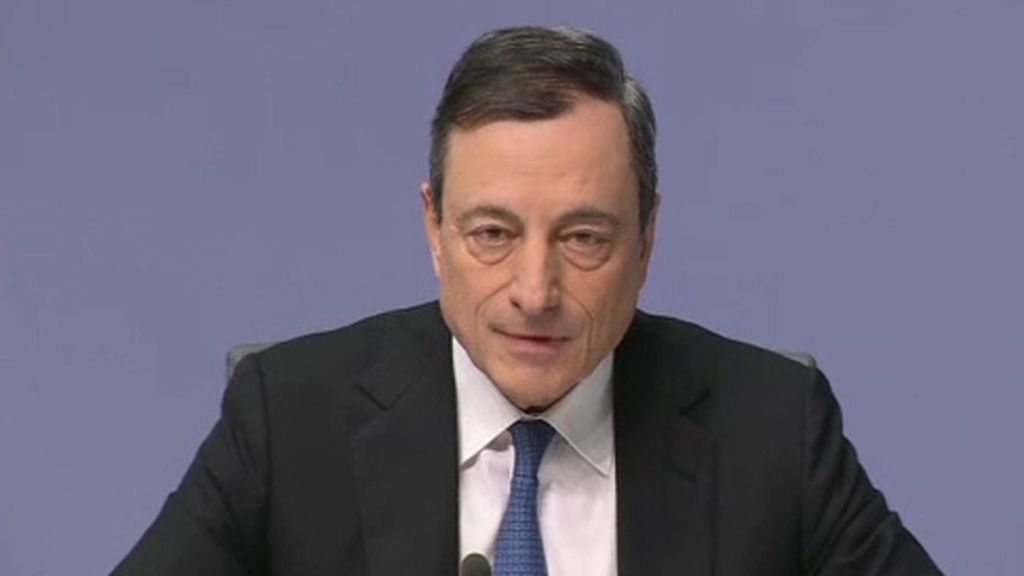 Draghi le pide a España “medidas adicionales” para luchar contra el paro
