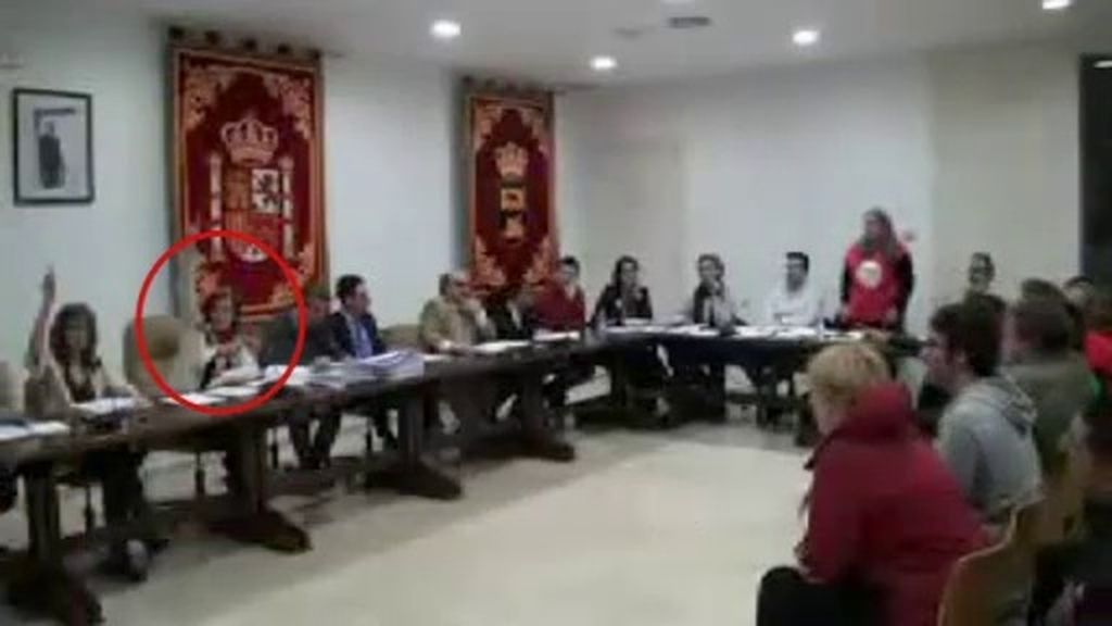 La alcaldesa popular de San Martín de la Vega (Madrid) rectifica su exabrupto