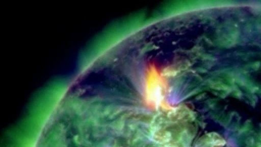Se acerca a la Tierra mayor tormenta magnética en una década