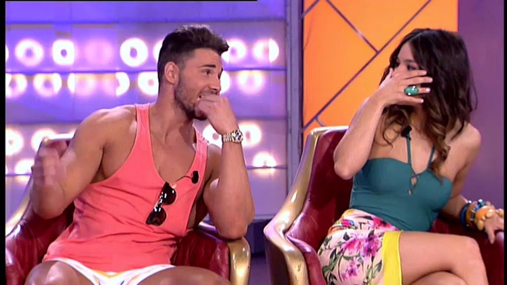 Alejandro: "Si quiere Jennifer, bajo las escaleras para ver el brillo en sus ojos"