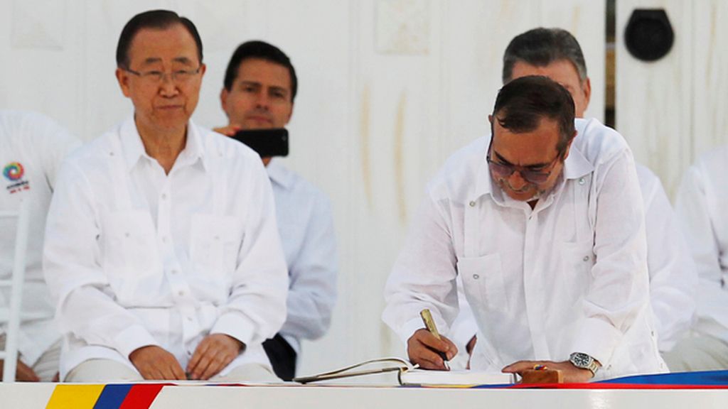 La firma que lleva la paz a Colombia