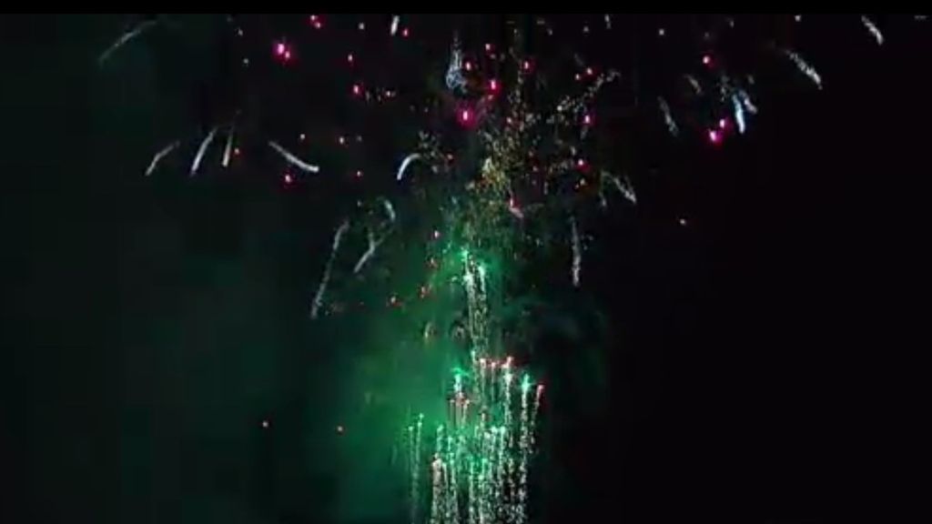 Valencia celebra la Nit del Foc
