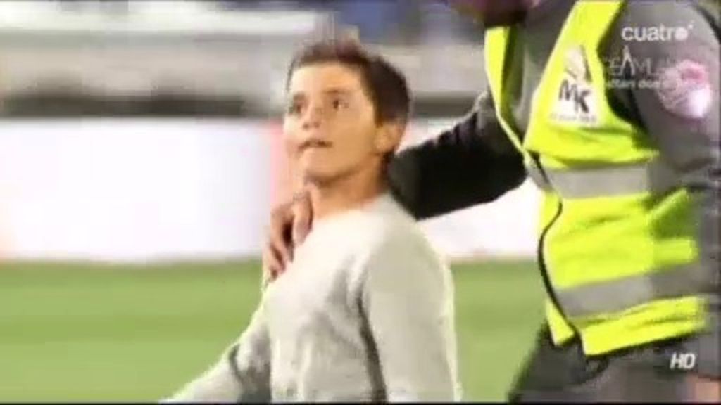 Todos quieren ser como Manolín: quince niños se cuelan en el campo del Málaga