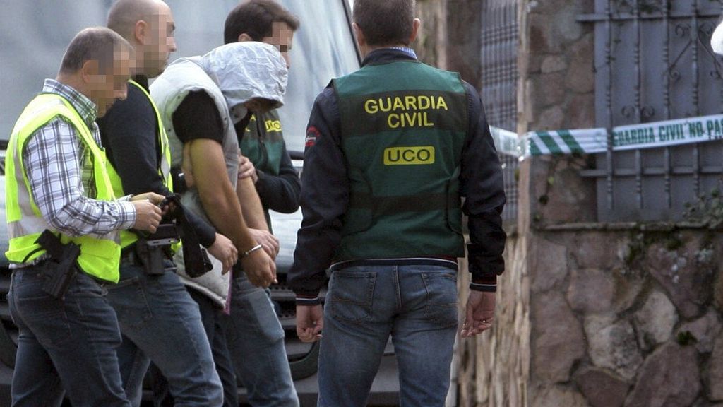 El asesino confeso de Pioz, en el chalé para reconstruir el cuádruple crimen