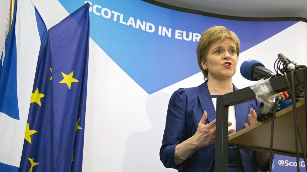 Escocia realiza negociaciones paralelas con Europa por el 'brexit'