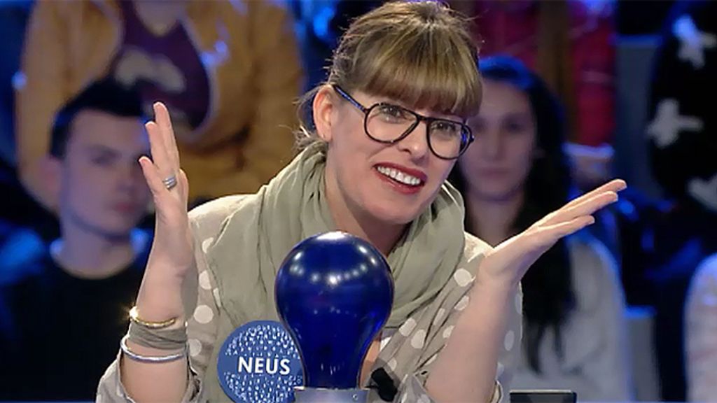 Cristian, a Neus: "Estás para comerte dos veces y repetir hasta acabar el puchero"