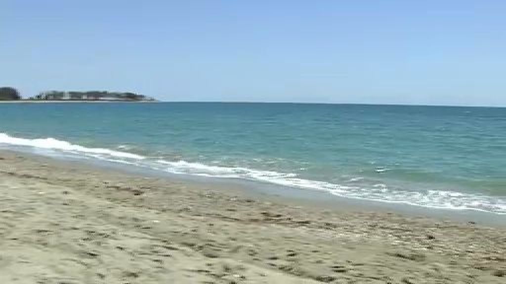 Alerta en playas de Almería por la aparición de microalgas tóxicas