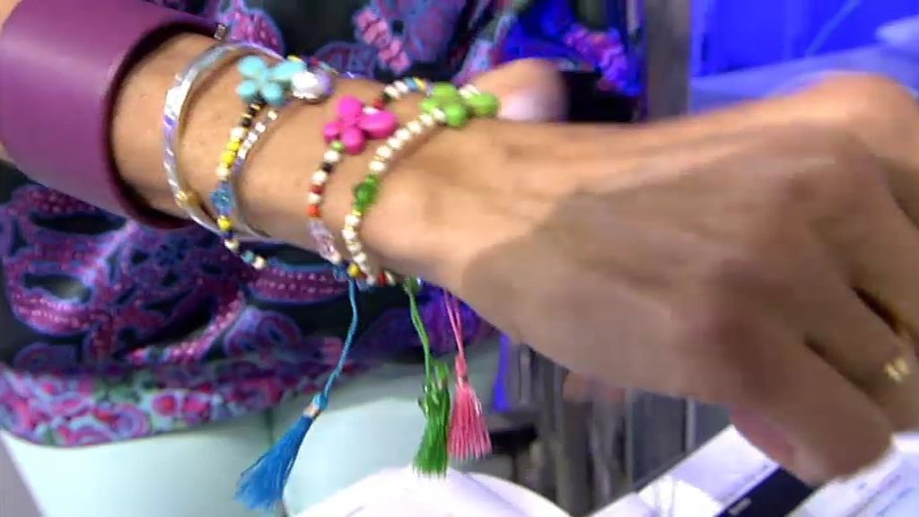 ¡¡Paz Padilla se une a la moda de las pulseras de Cazamariposas!!