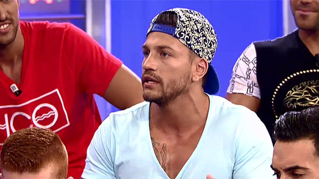 ¿Tiene novia Leo?