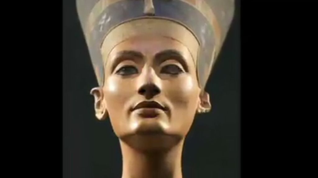 Un egiptólogo británico cree haber localizado la tumba de Nefertiti