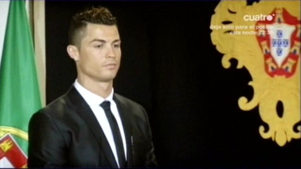 Cristiano Ronaldo fue condecorado 'Gran Oficial de la Orden del Infante Henrique'