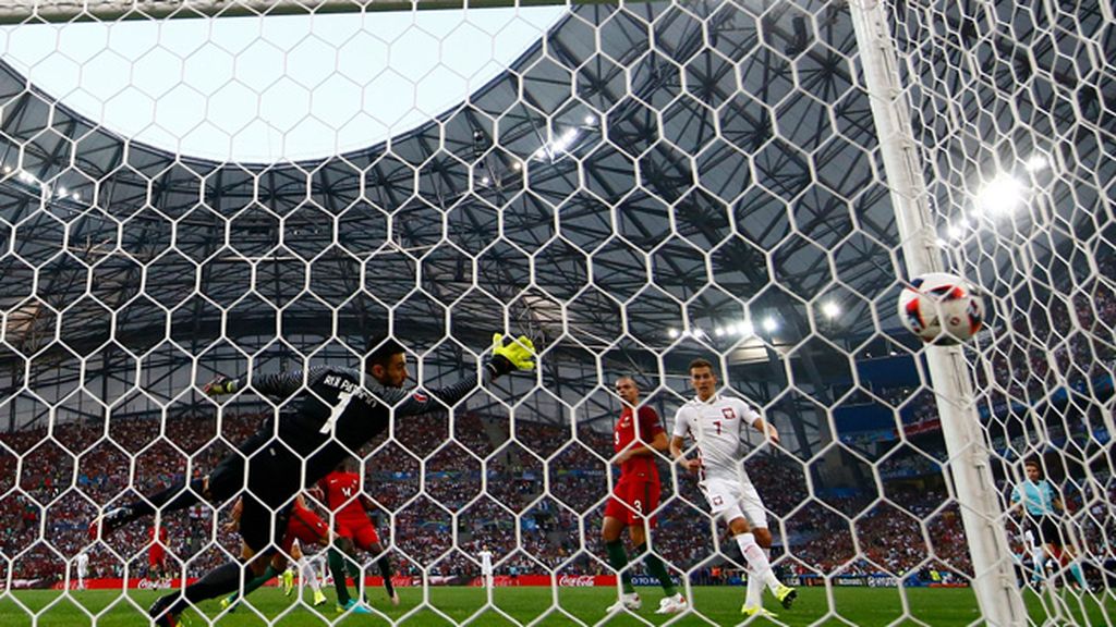 ¡El gol más rápido de la Eurocopa! Lewandowski hace el primero en el minuto 2