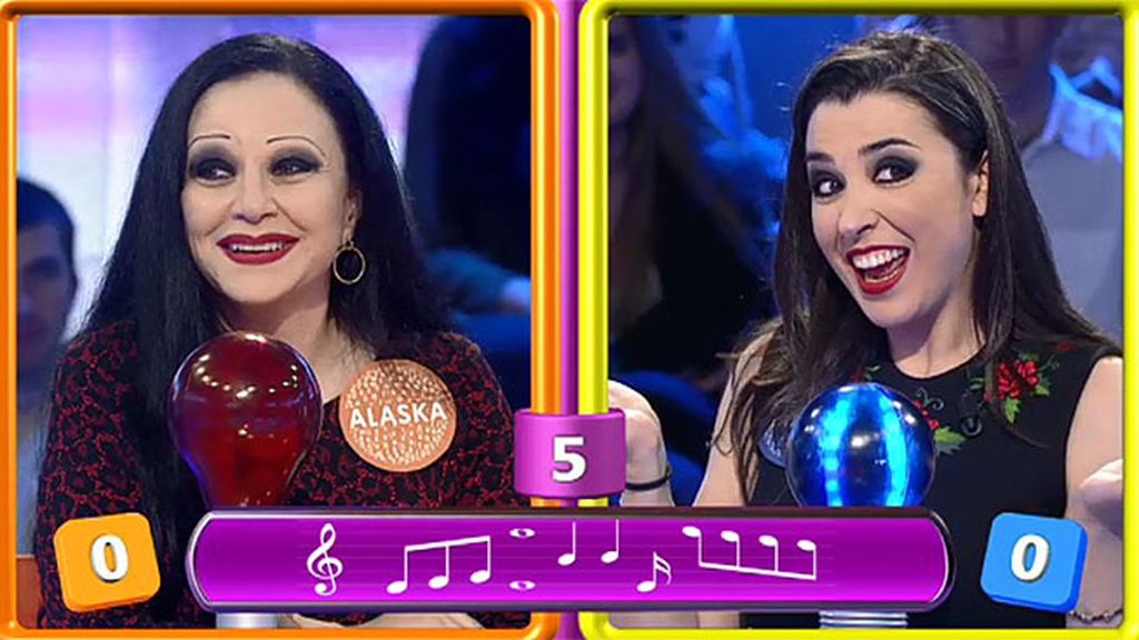 Marta, de 'Nancys Rubias', vuelve a la adolescencia con 'Modestia aparte'