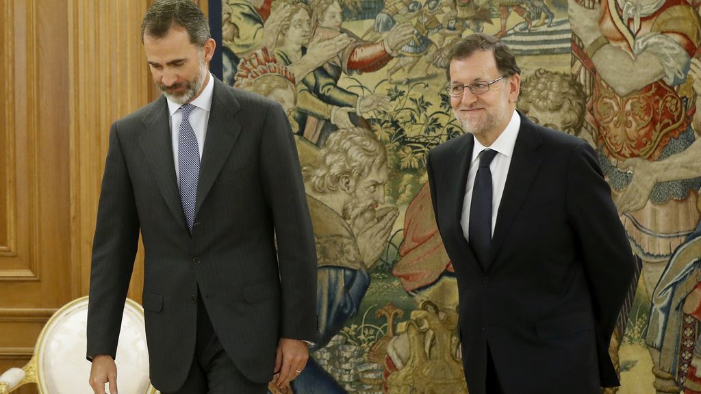 El Rey recibe a Mariano Rajoy en la última ronda de consultas