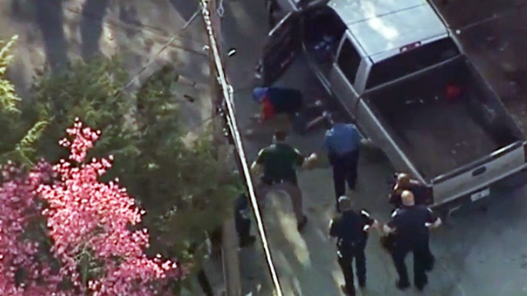 Salvaje paliza a un conductor en otro episodio de brutalidad policial en EEUU