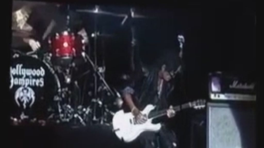 El guitarrista Joe Perry, hospitalizado tras desmayarse en un concierto