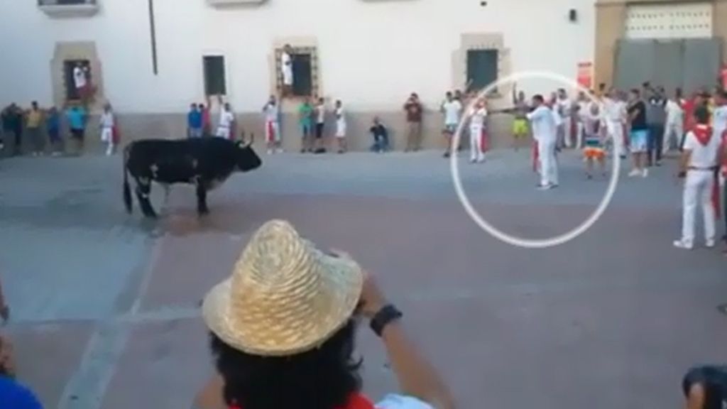 La 'ley mordaza' podría ayudar a acabar con el sacrificio 'a balazos' de toros en Coria